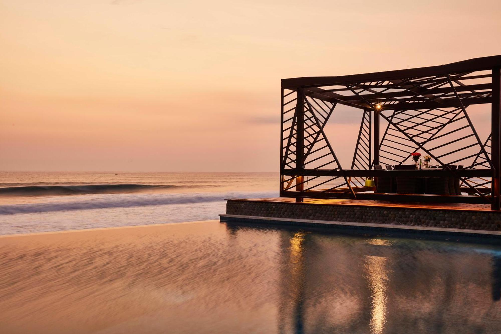 Abian Kapas Beach House Selemadeg Buitenkant foto