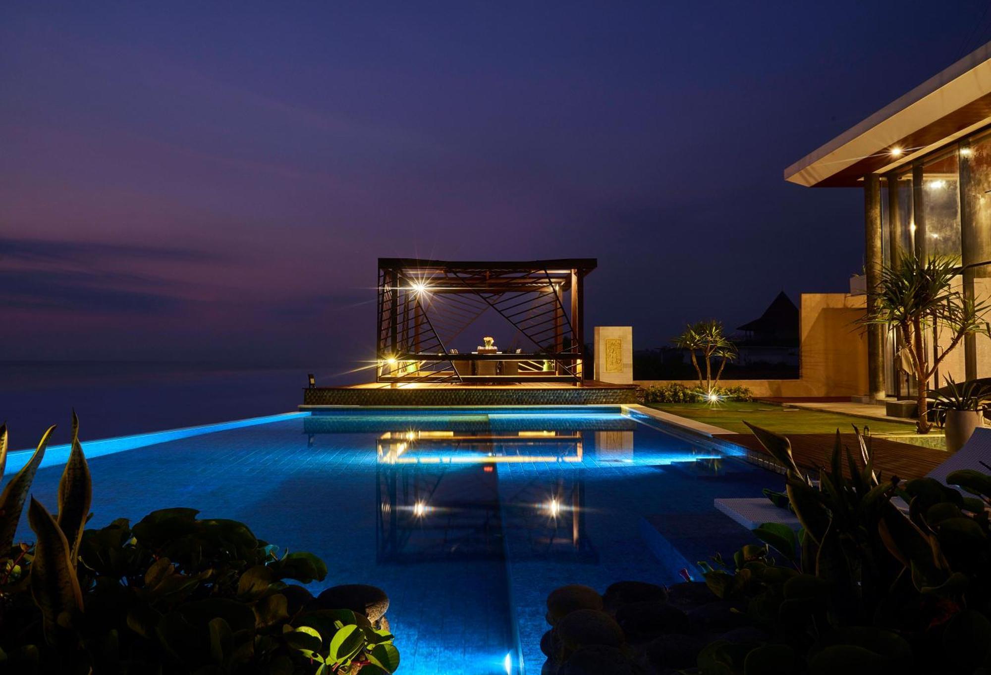Abian Kapas Beach House Selemadeg Buitenkant foto