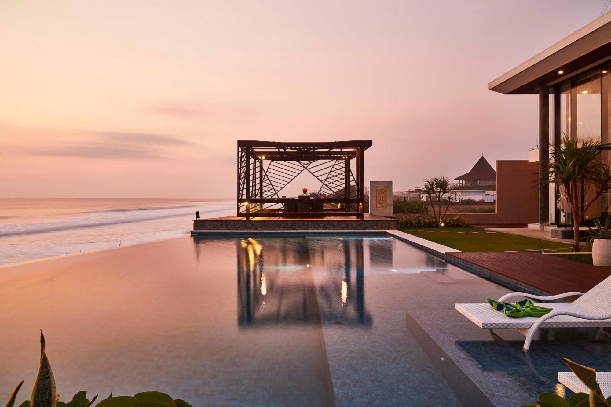 Abian Kapas Beach House Selemadeg Buitenkant foto
