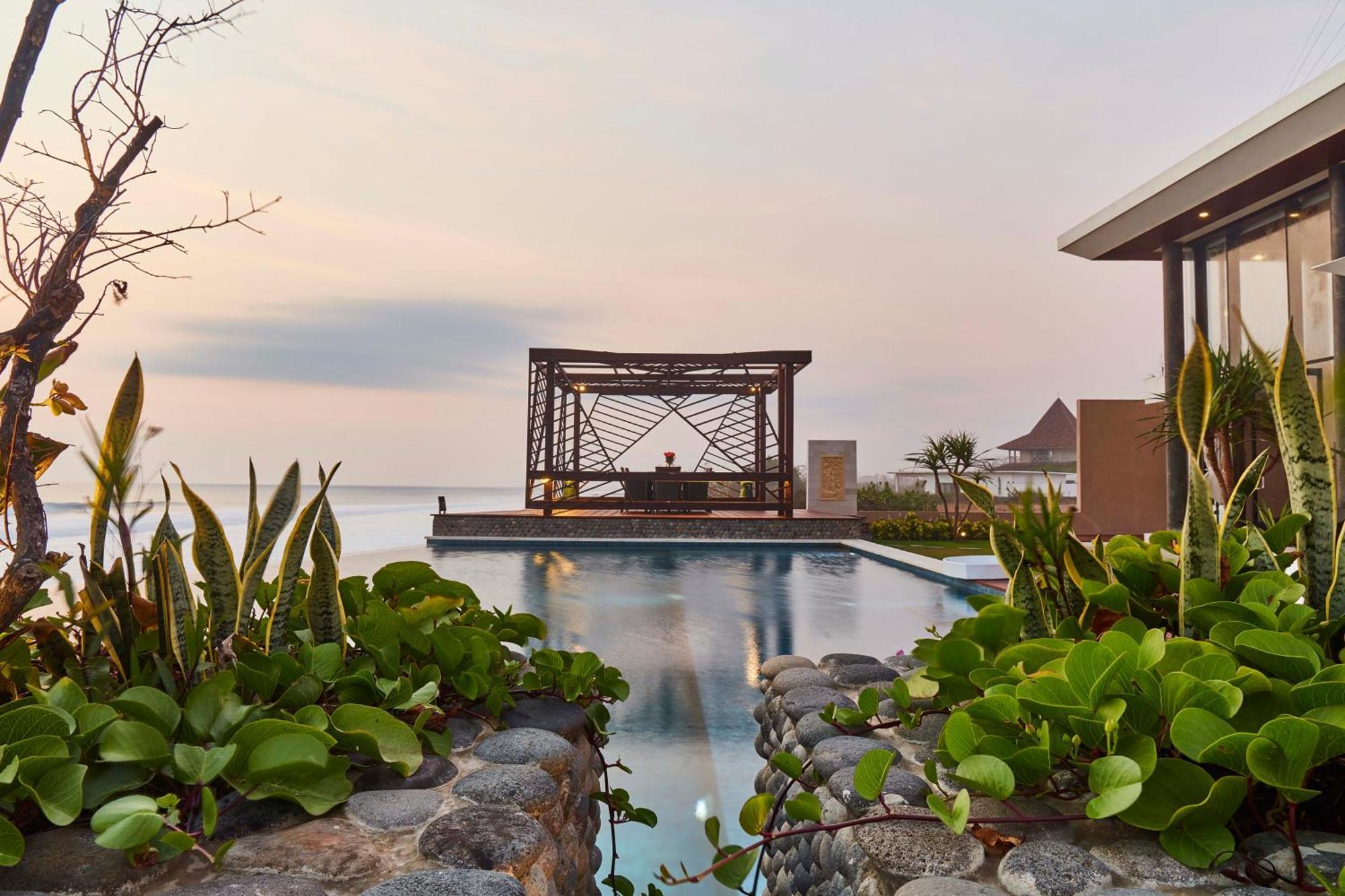 Abian Kapas Beach House Selemadeg Buitenkant foto