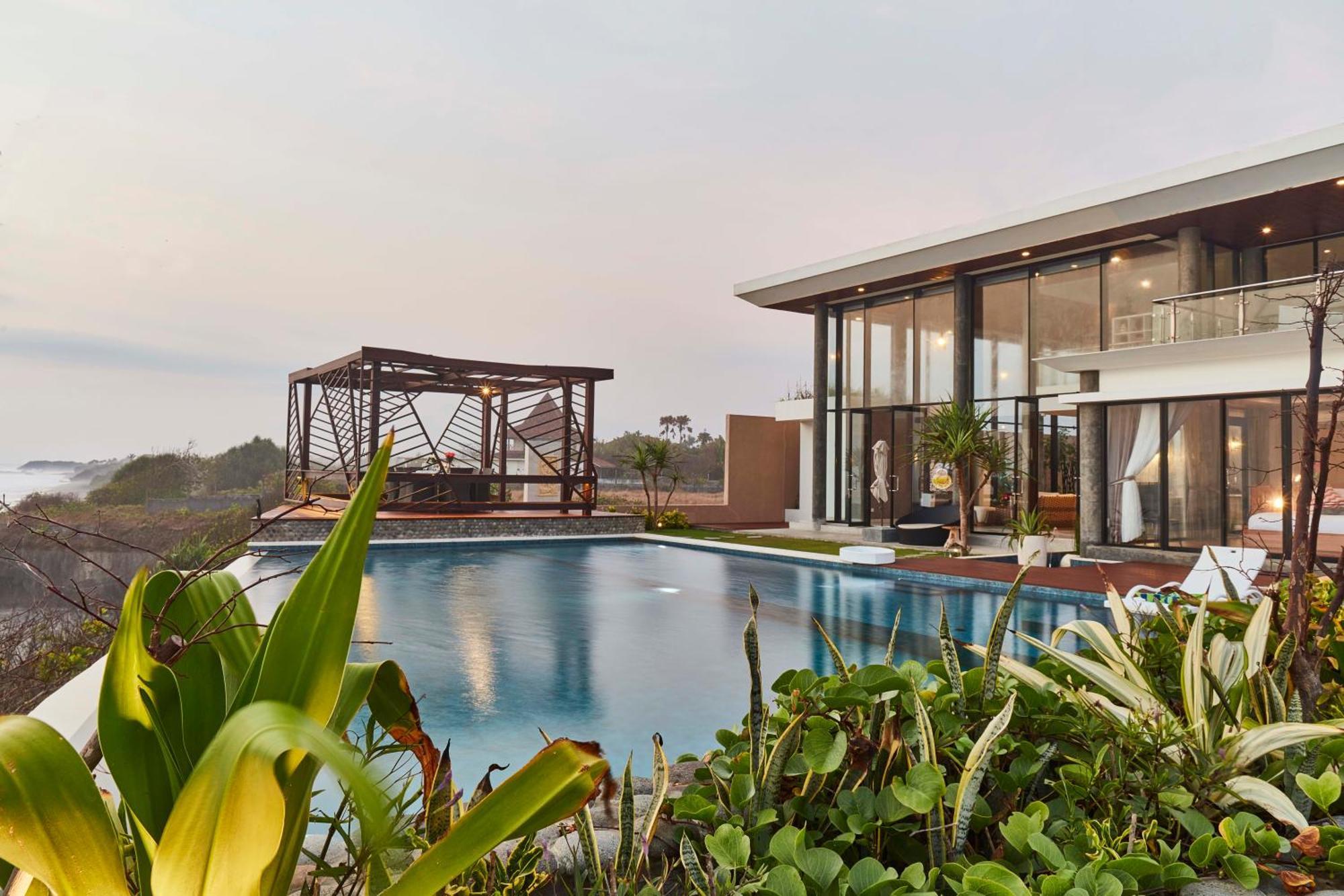 Abian Kapas Beach House Selemadeg Buitenkant foto